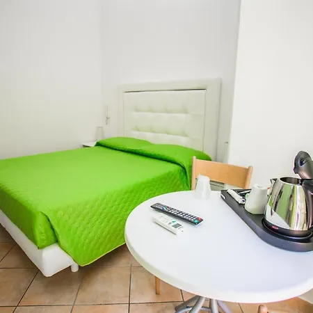 Guest house La Piazzetta 2*