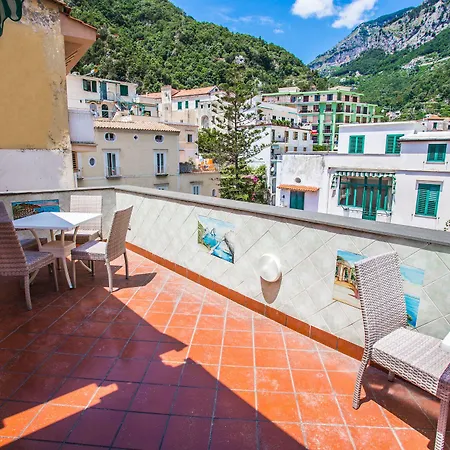 La Piazzetta Guest house Amalfi