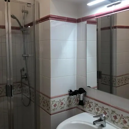 招待所 拉皮亚泽塔旅馆